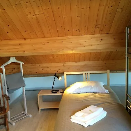 Refuge Holiday Homes - Wooden