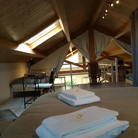 빌라 Refuge Holiday Homes - Wooden *
