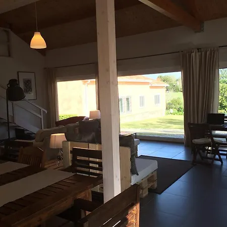 빌라 Refuge Holiday Homes - Wooden *